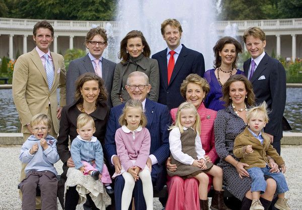 Met kinderen en kleinkinderen – 2006 | Prinses margriet, Koninklijke - Jongste Zoon Margriet En Pieter