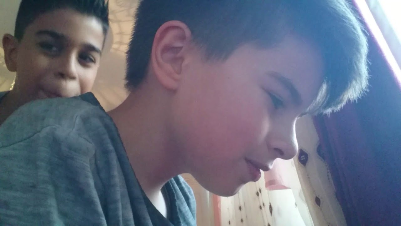 Met neef stoeien - YouTube - Trouwen Met Neef Of Nicht
