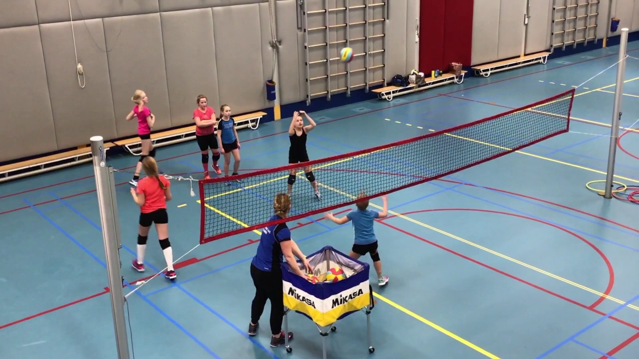Mini training volleybal Dedemsvaart - YouTube - Hoeveel Sets Speel Je Bij Volleybal