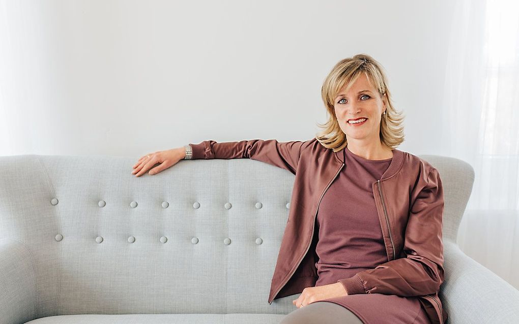Mirjam van der Vegt neemt lezer in feuilleton meer naar verstilde plek - Mirjam Van Der Vegt