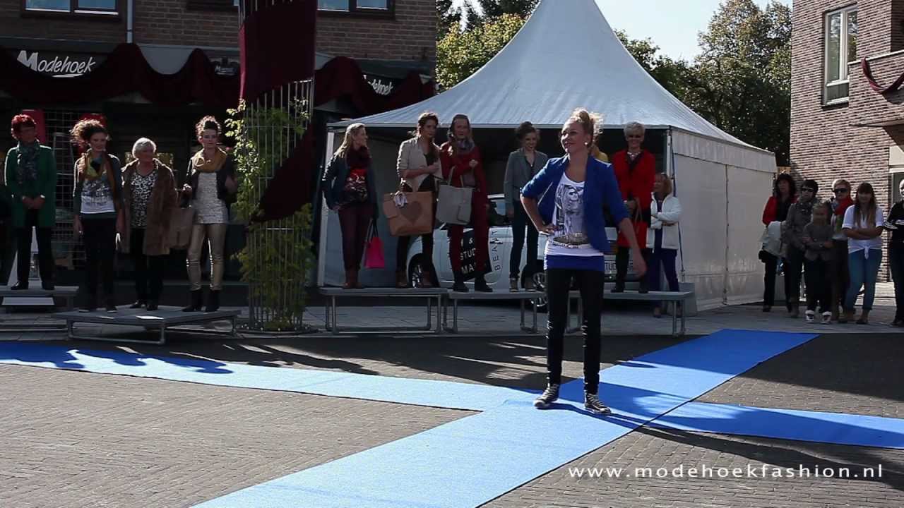 Modeflitsen 2012 Dorpsplein Groesbeek - Modehoek Fashion & More - YouTube - Gemeente Berg En Dal Dorpsplein Groesbeek