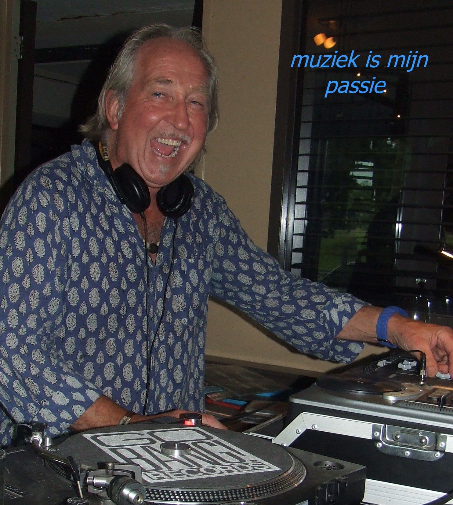 Muziek is mijn passie Ibiza, Dj, Button Down Shirt, Men Casual, Shirt - Wat Is Mijn Passie Test