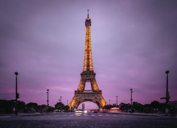 National History Bowl – Middle School, Intermediate, & Elementary - Waarom Wilden Veel Parijzenaars De Eiffeltoren Slopen