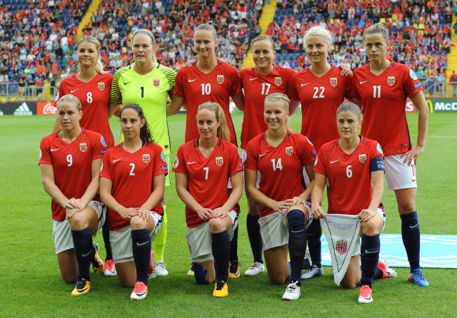 NETHERLANDS SOCCER UEFA WOMEN’S EURO 2017 NORWAY VS BELGIUM - Fins Voetbalelftal - Nederlands Nationaal Voetbalteam Vrouwen