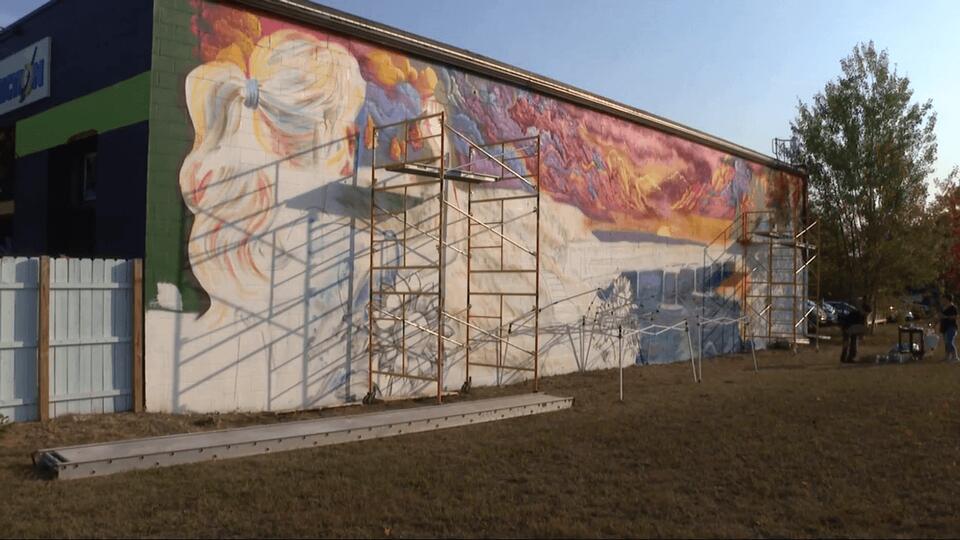 New mural to be unveiled in Elk Rapids next week - NewsBreak - New York Heart Association Classificatie