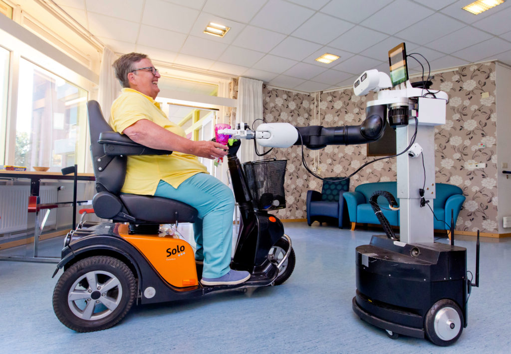 New Version of Robot Rose Tested at Dutch Care Home · Heemskerk - Ontwerp Voor Zorg En Welzijn