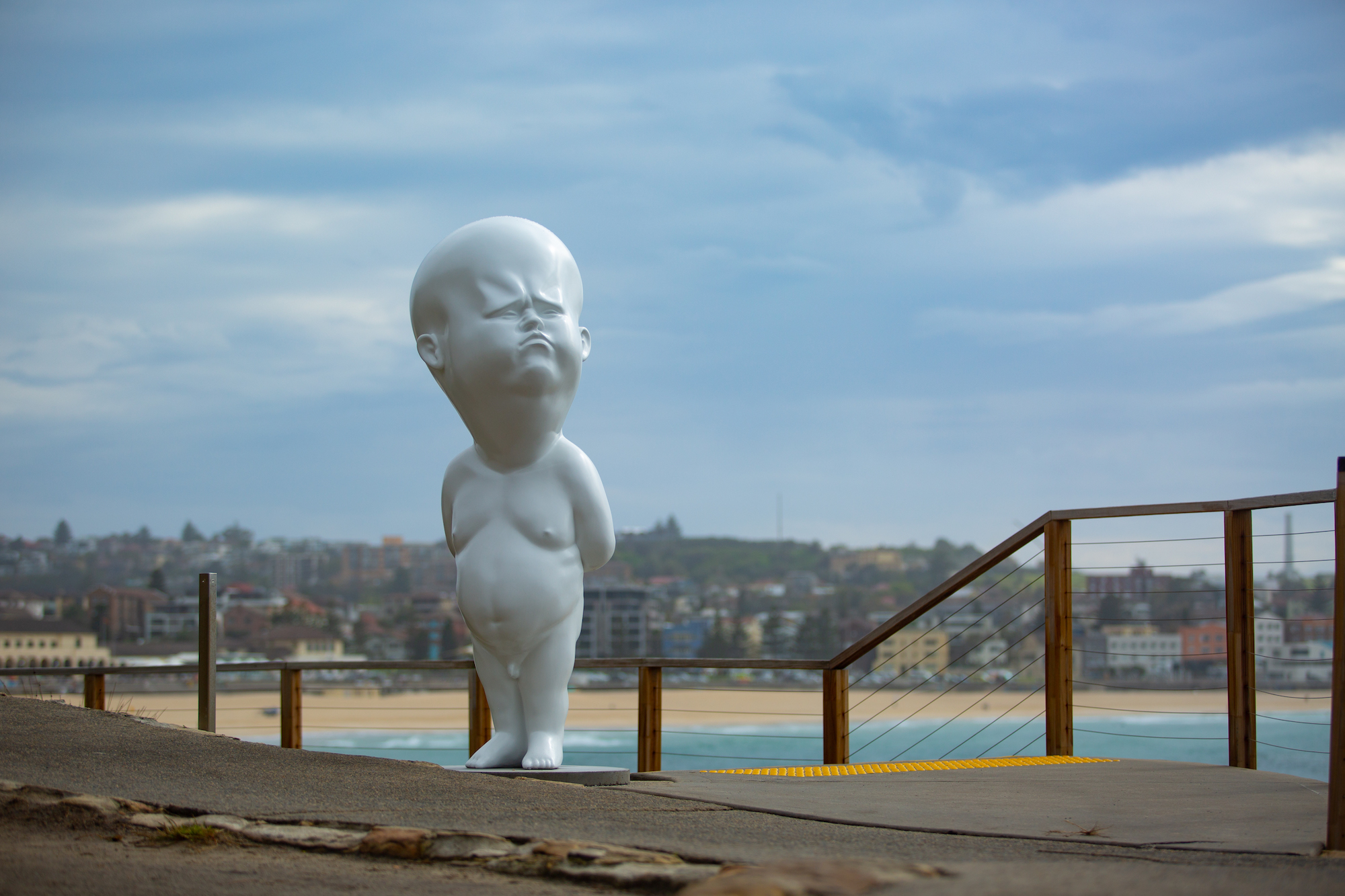 Niemand (2015): - Sculpture by the Sea - Niemand Weet Niemand Weet Dat Ik Repelsteeltje Heet