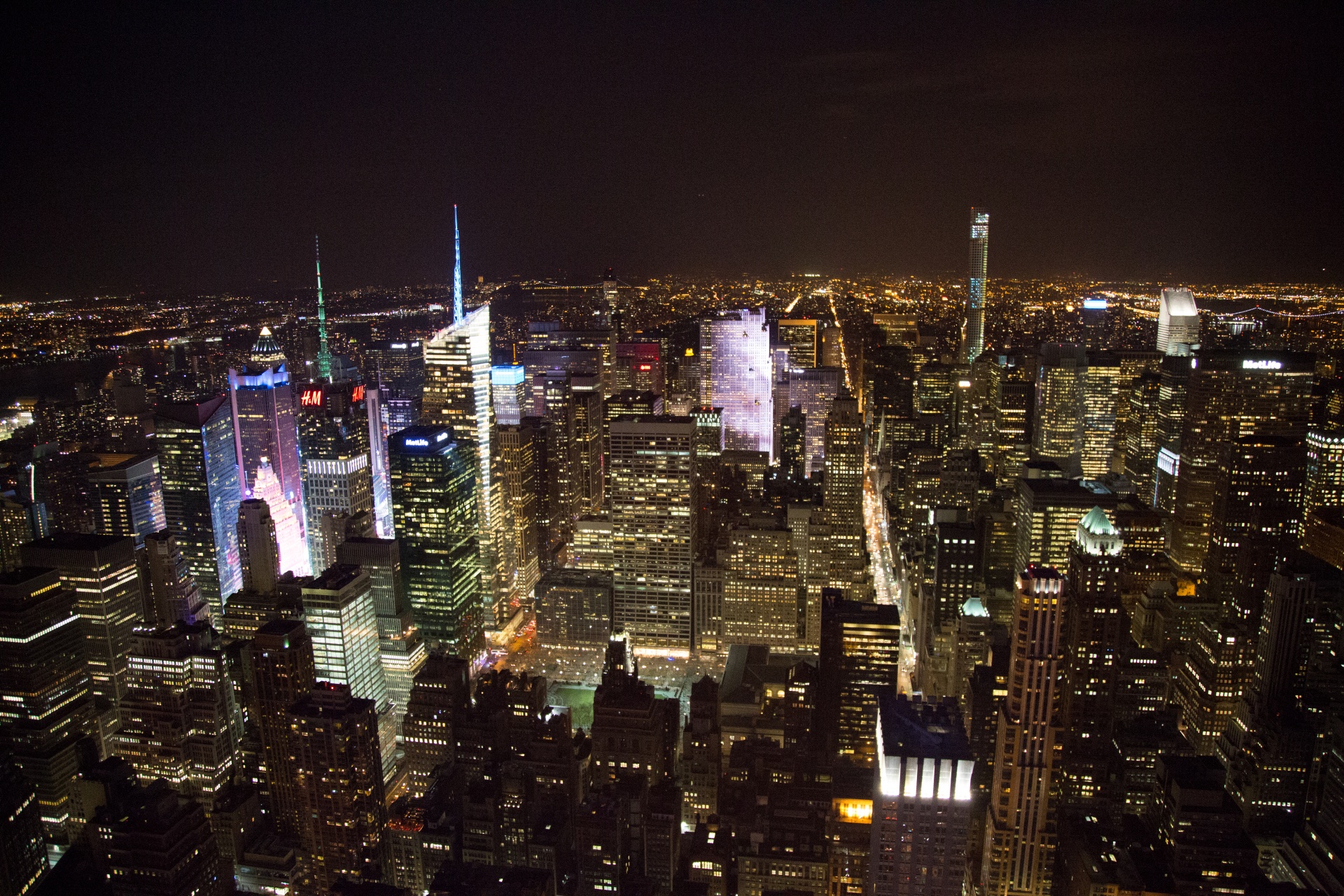 Night New York Free Stock Photo - Public Domain Pictures - Tijd In New York En Amsterdam