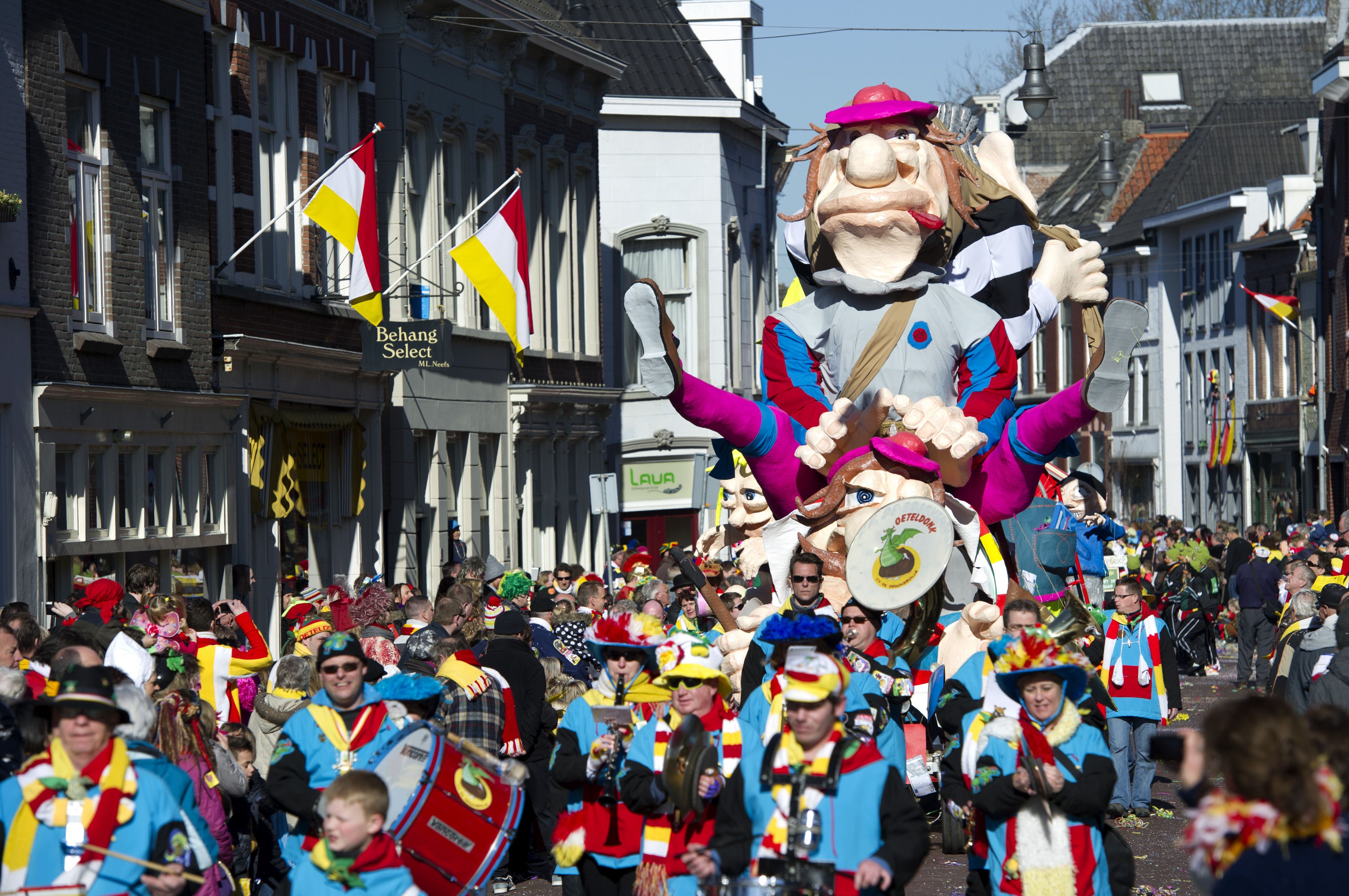 Noord-Brabant Carnaval Netherlands, Academic Dress, Favorite, Image - Hoe Is Carnaval Ontstaan In Nederland