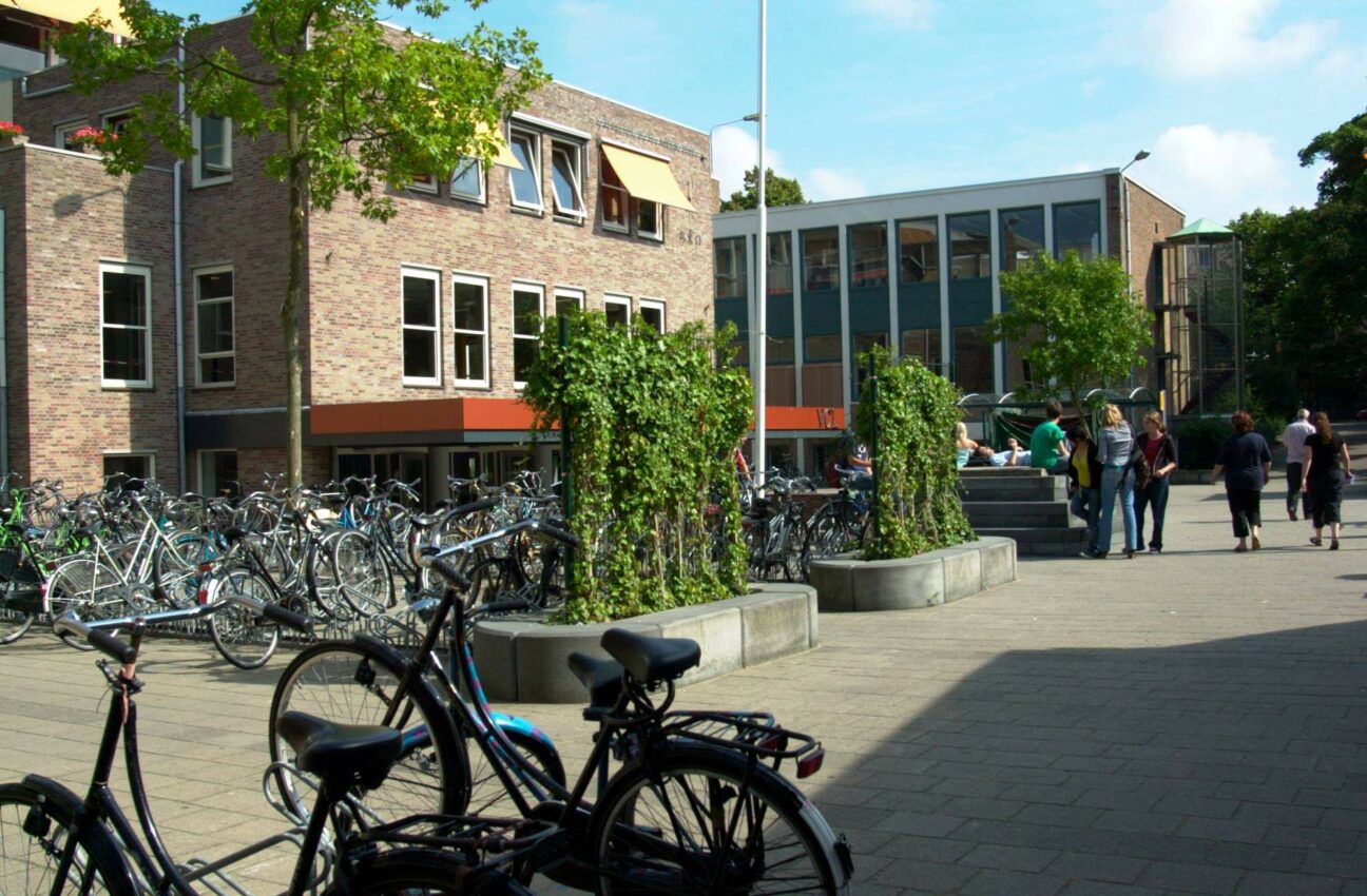 Nostalgie: oude foto's van middelbare scholen in Den Haag - indebuurt - Middelbare Scholen In Den Haag
