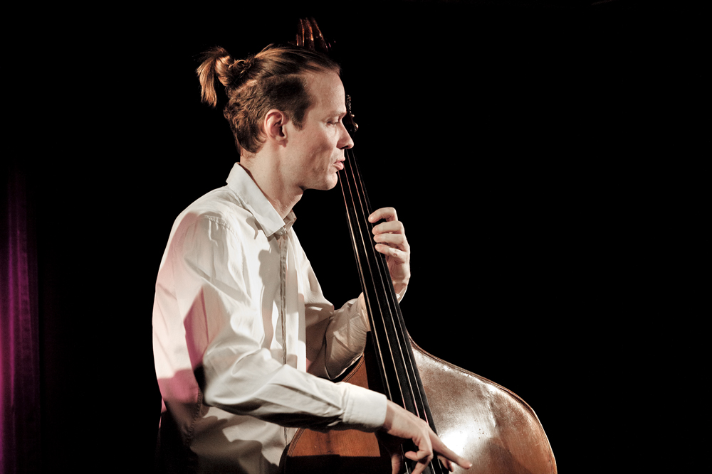 Ongrijpbare spel Phronesis klopt als een zwerende vinger - Jazznu.com - Klopt Als Een Zwerende Vinger