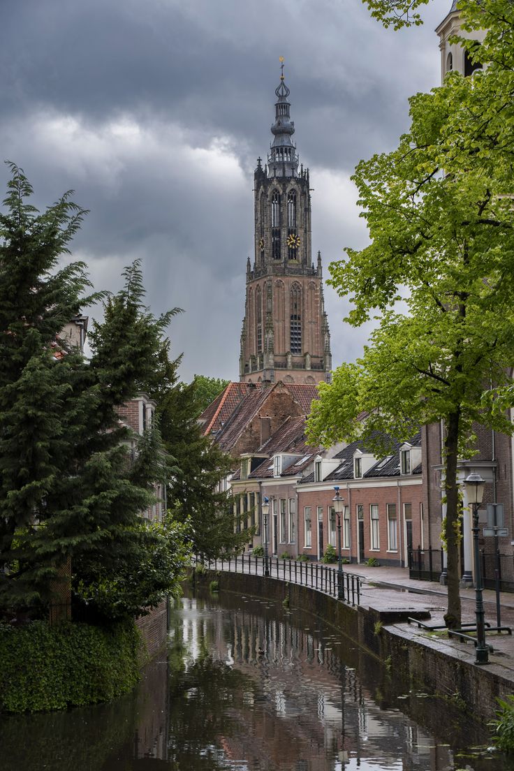 Onze Lieve Vrouwetoren - Amersfoort, Netherlands - Bijnaam Onze Lieve Vrouwekerk Amersfoort
