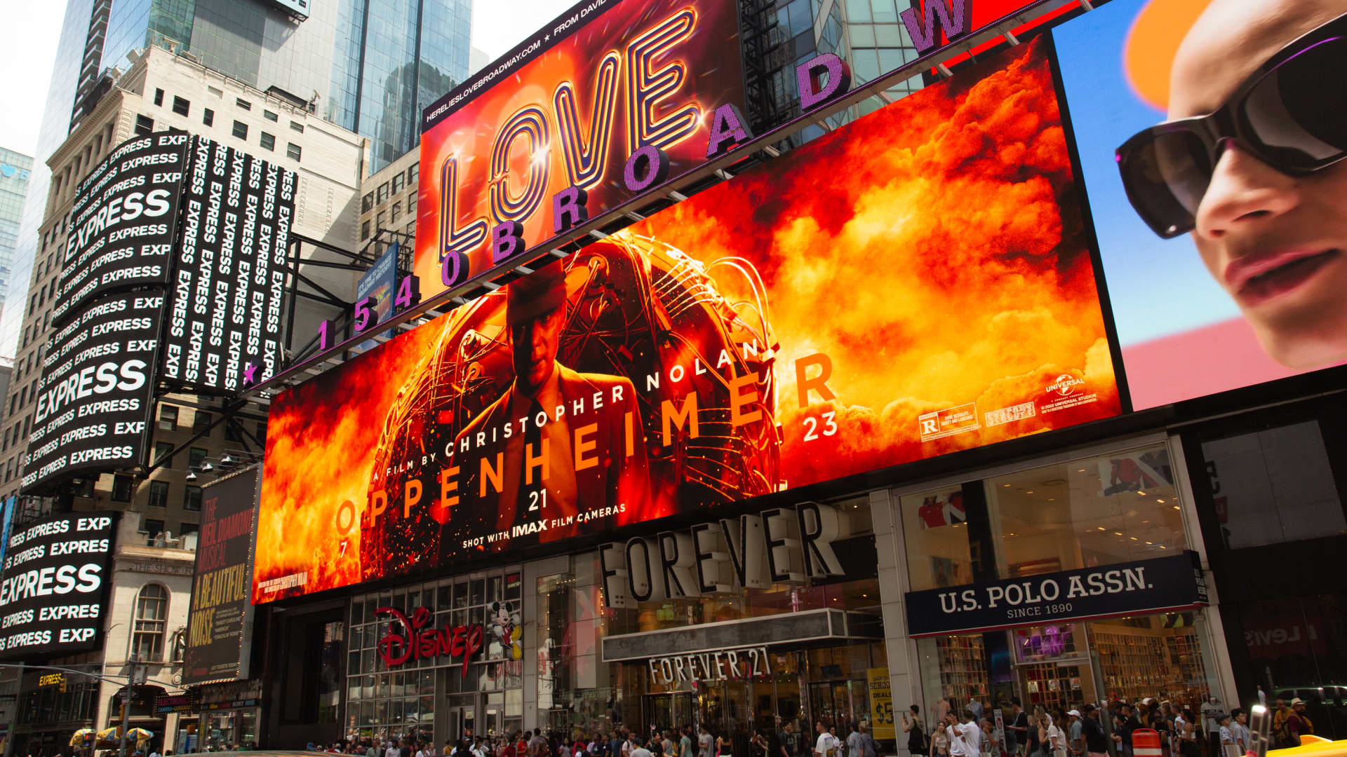 'Oppenheimer' steamrolls toward Oscars with Screen Actors Guild Award wins - Pincode Hoofdstuk 6 Vmbo 4