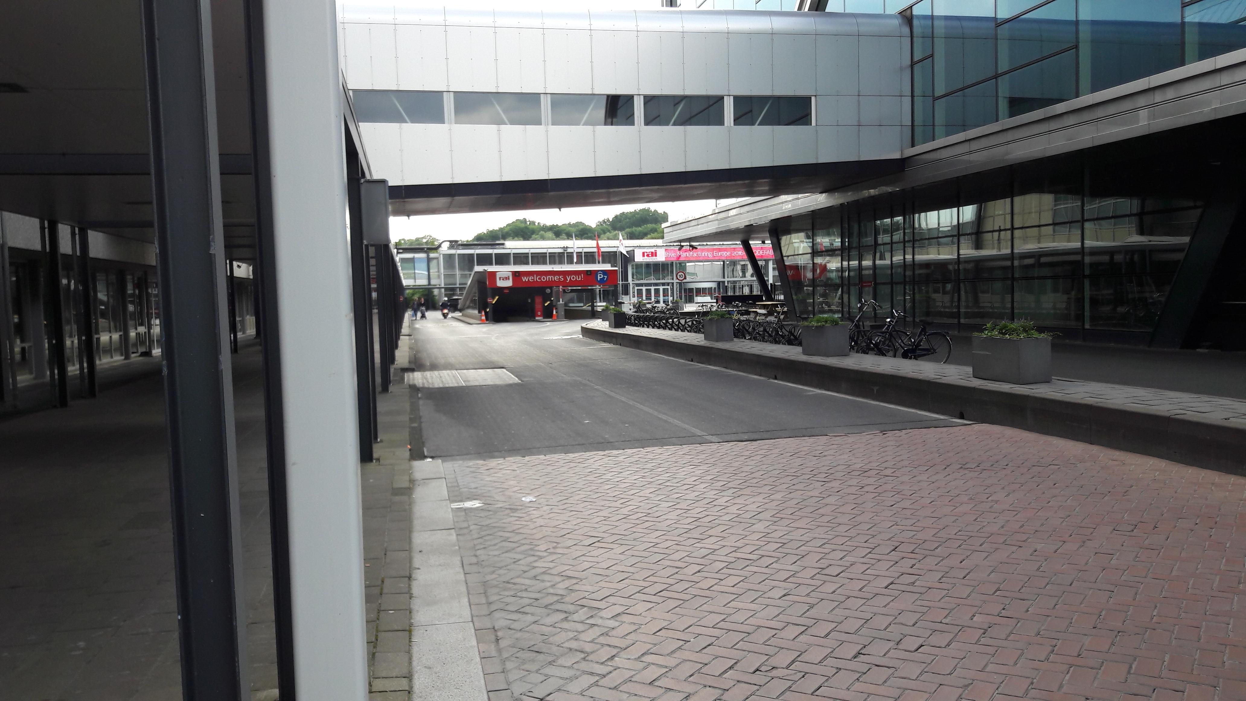 P7 - Parking in Amsterdam | ParkMe - Parkeren Bij De La Mar Theater
