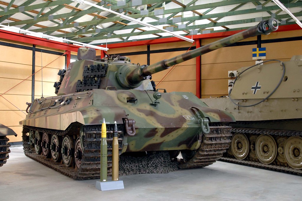 Panzerkampfwagen VI Tiger II Ausf B - Königstiger | Bildrech… | Flickr - Panzerkampfwagen Vi Ausf B Tiger Ii