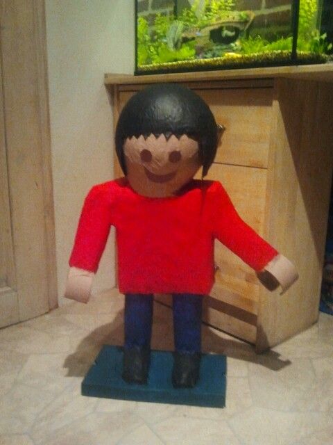 Papier Maché Playmobil poppetje | Sinterklaas, Kind knutselen, Knutselen - Hoe Je Een Playmobil Figuur Ook Kunt Noemen