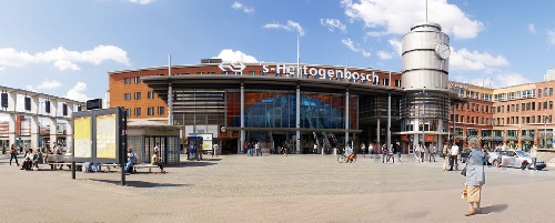 P En R Den Bosch Station