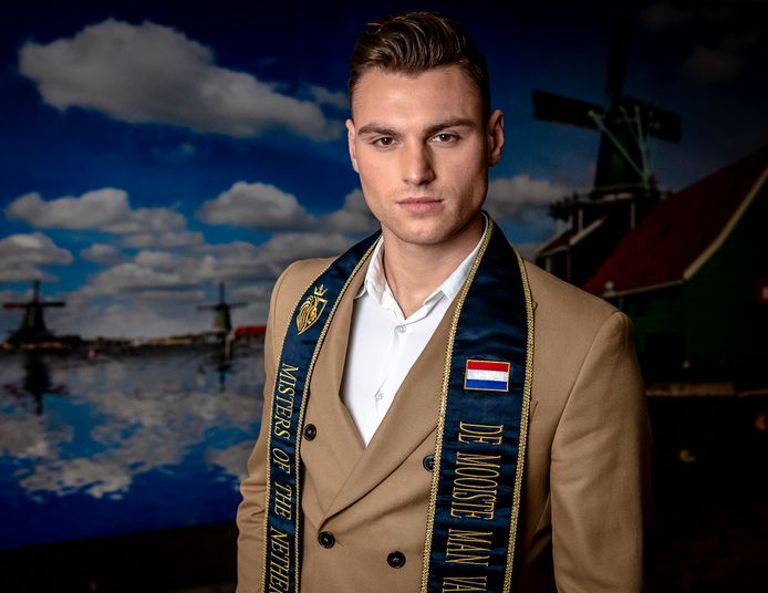 Paul (23) verkozen tot mooiste man ter wereld | Home | tubantia.nl - Mooiste Mens Op Aarde