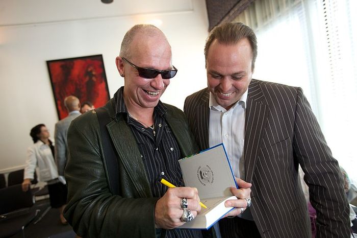 Paul van Loon (Author of De Griezelbus 1) - Hoeveel Kinderen Heeft Paul Van Loon