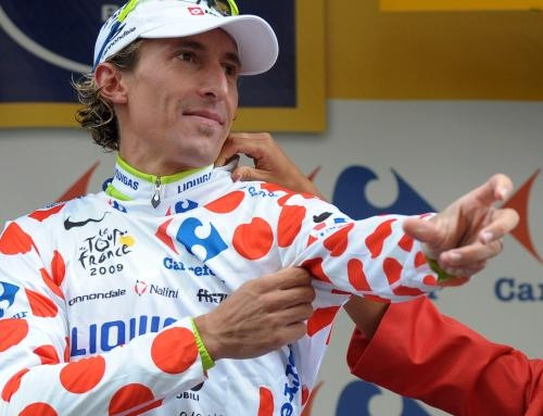 Pellizotti pakt Italiaanse wielrentitel | Foto | gelderlander.nl - Deze Italiaanse Wielrenner Had De Bijnaam Het Olifantje 7 Letters