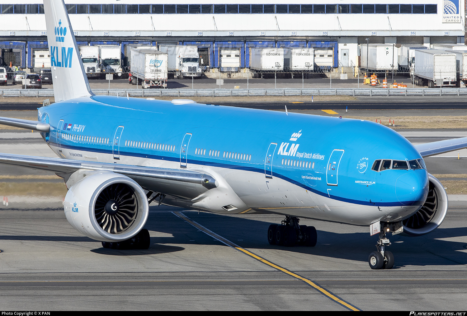 Klm Boeing 777 200 And 777 200er