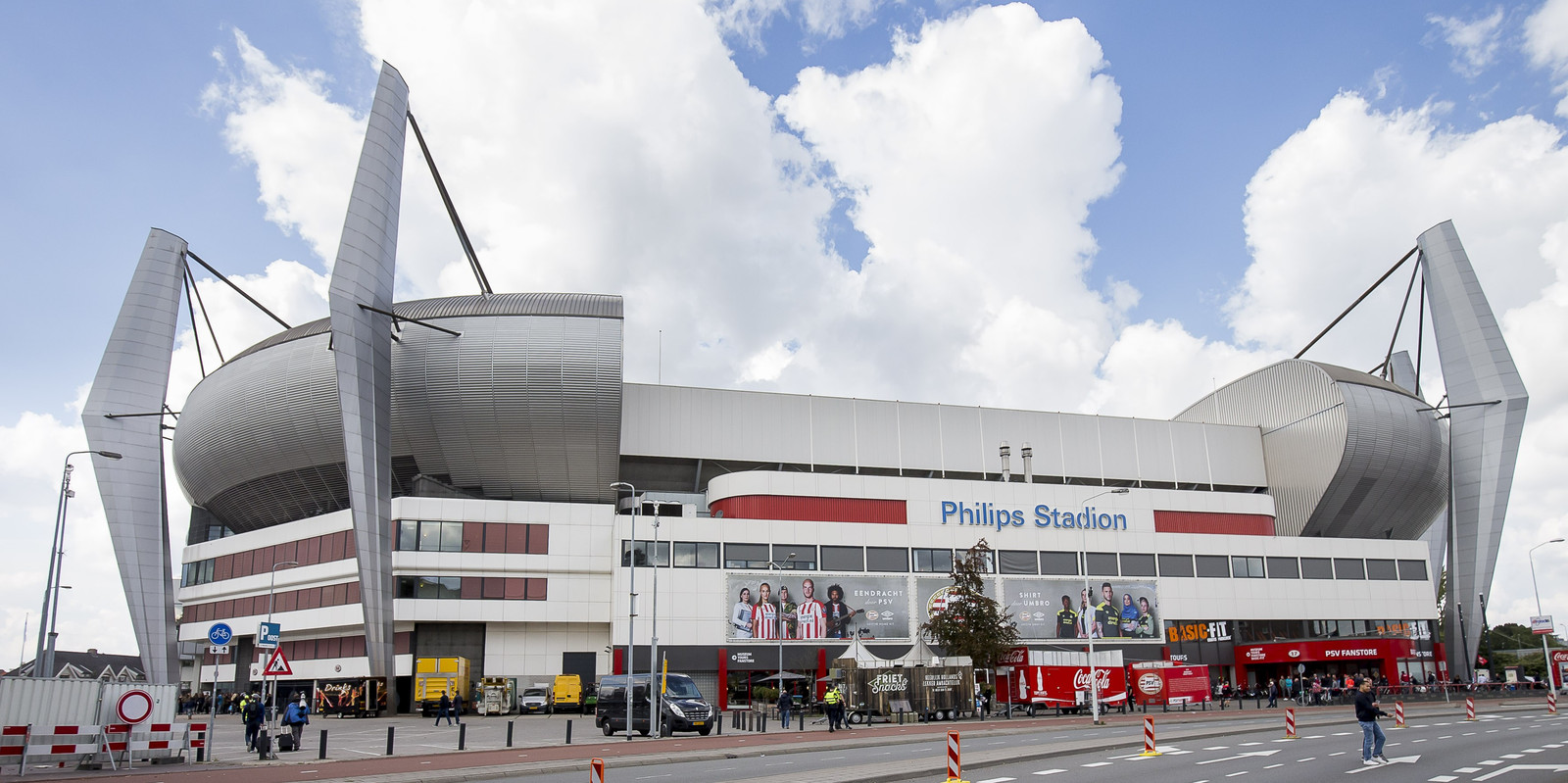 Philips Stadion is volgens VI het beste stadion van Nederland | Foto - Hoeveel Mensen Passen Er In Het Philips Stadion