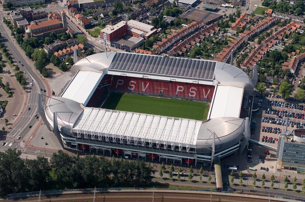 Philips Stadion – StadiumDB.com - Hoeveel Mensen Kunnen In Het Philips Stadion