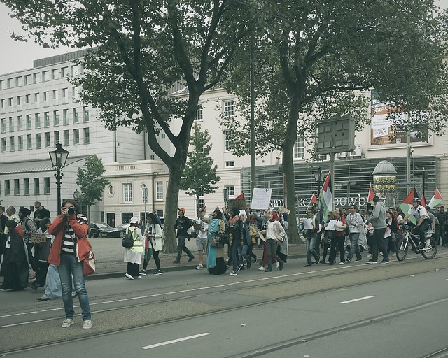 photo - Mijn Kind Gaat De Verkeerde Kant Op