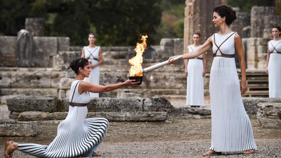 Photos: Pyeongchang 2018 Winter Olympics Games torch lit in Greece - Wanneer Wordt De Olympische Vlam Aangestoken