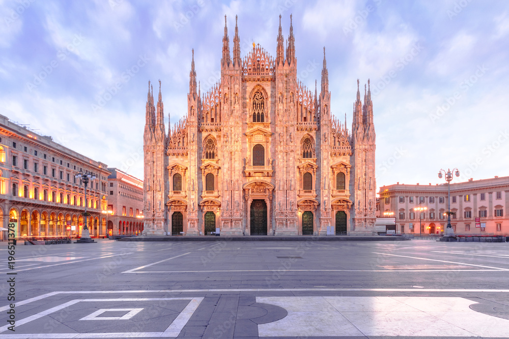 Piazza del Duomo, Cathedral Square, with Milan Cathedral or Duomo di - Duomo Di Milano Piazza Del Duomo Milaan Italië