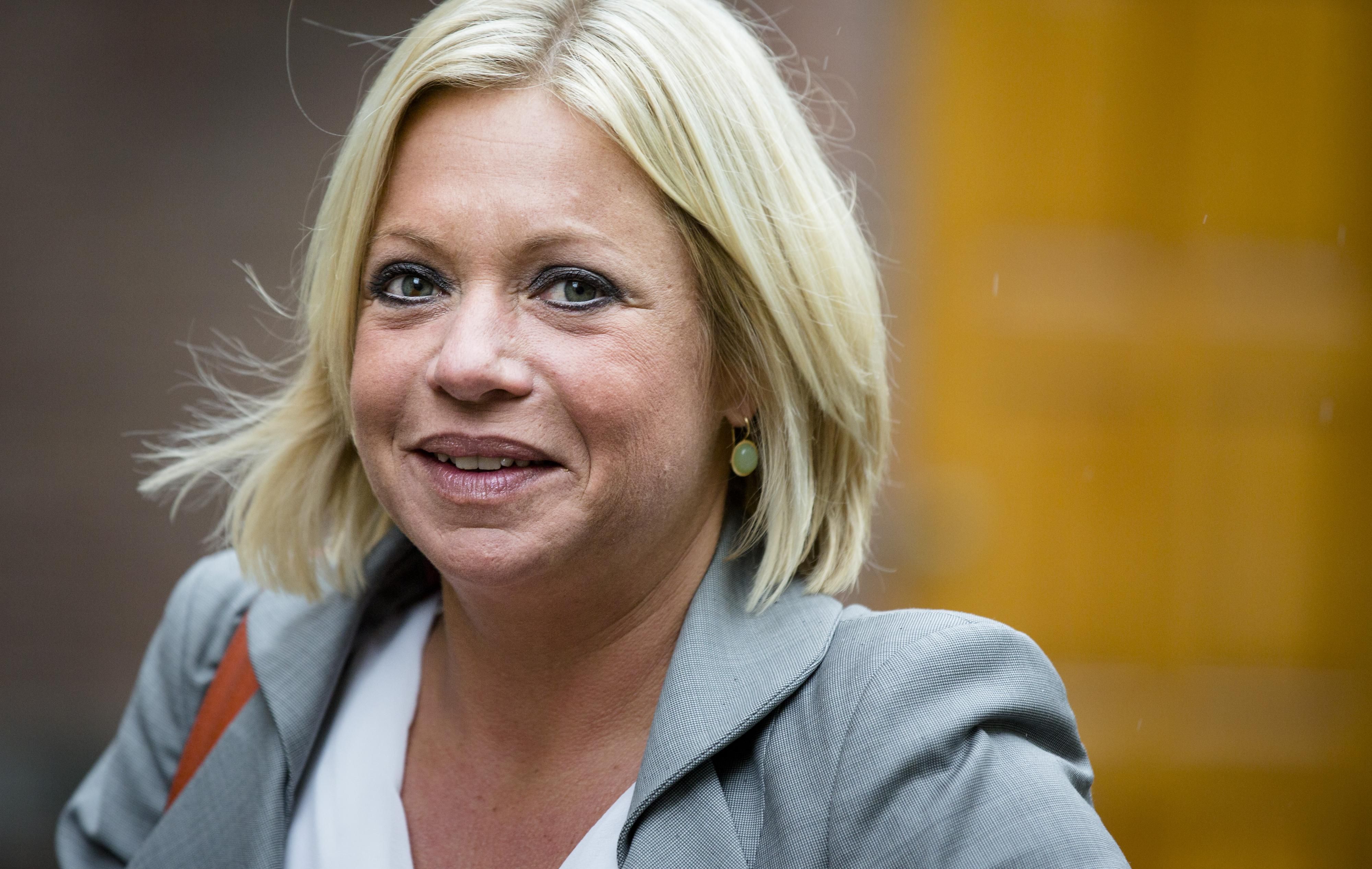 Pin by John Jansen on Jeanine Hennis-Plasschaert | Field - Jeanine Hennis Plasschaert Erik Jan Hennis