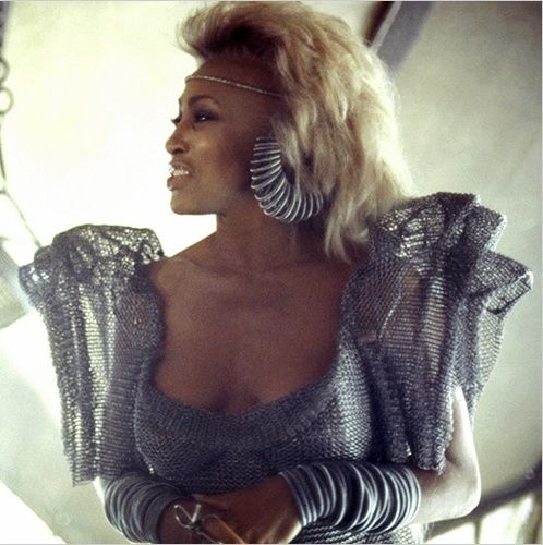Tina Turner In Mad Max Beyond Thunderdome