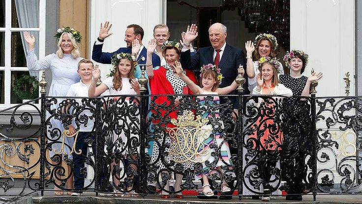 Pin van Laure Peeters op Koningshuizen Europa tot en met 2019 - Hoeveel Koningshuizen Zijn Er In Europa