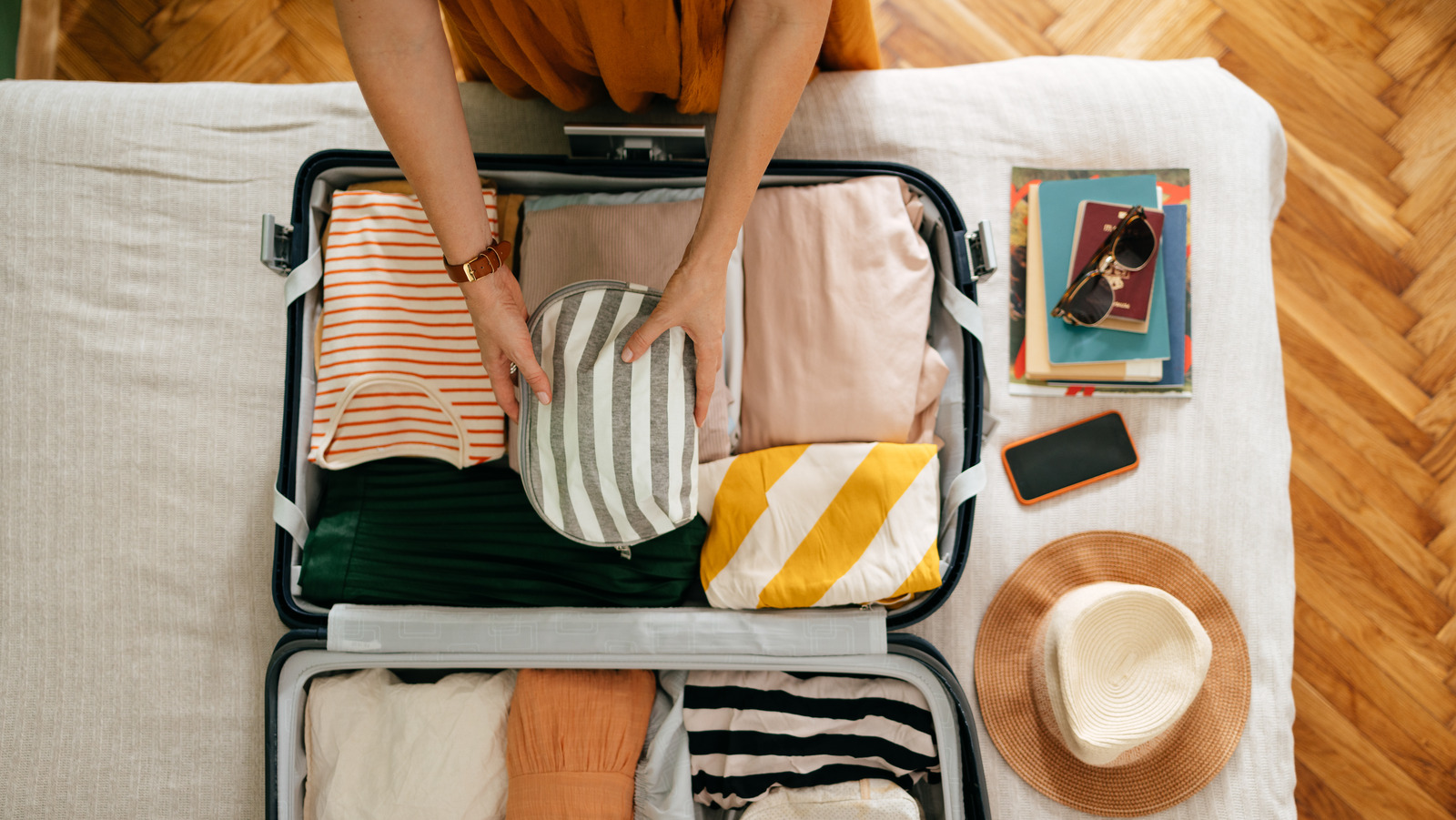 Planning A Beach Trip? Here's What Kind Of Clothes You Need To Pack - Voor Hoeveel Studies Mag Je Je Inschrijven