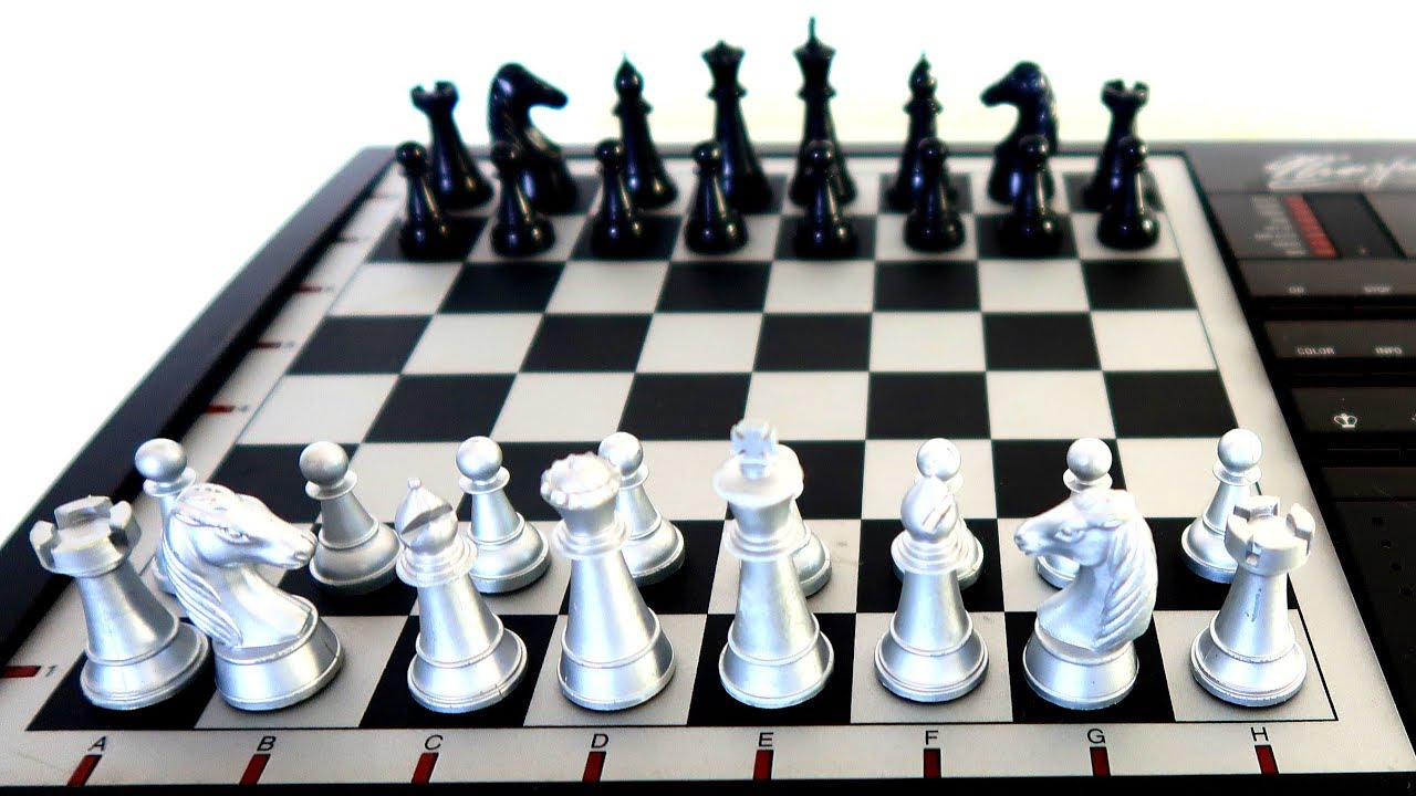 play chess against my computer - YouTube - Schaken Online Tegen De Computer - Chess.com