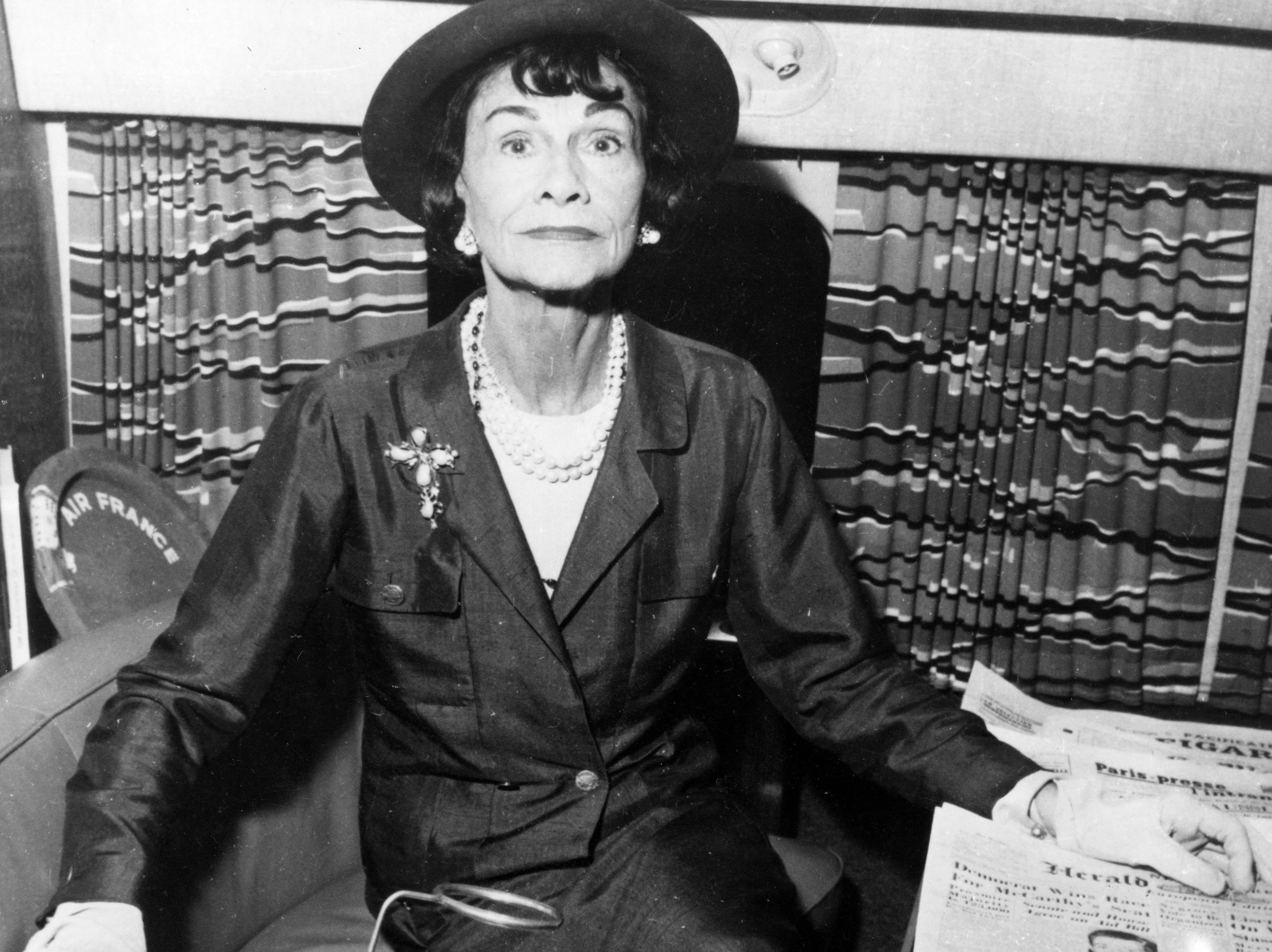 Portrait: Gabrielle "Coco" Chanel, la grande rebelle de la mode - Gael.be - Onder Welke Voornaam Was Gabrielle Chanel Beter Bekend 4 Letters