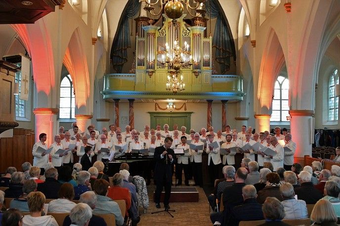 Prachtig Oranje concert in de Grote Kerk Dalfsen | DalfsenNet - Grote Kerk Dalfsen Live