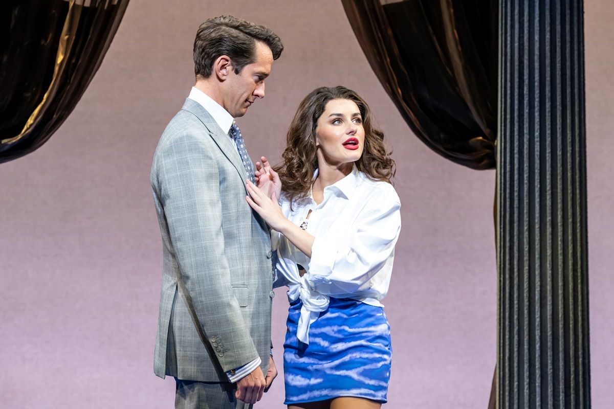 Pretty Woman - The Musical - Our Man On The Ground Travel and Lifestyle - Hoe Lang Duurt Pretty Woman Musical