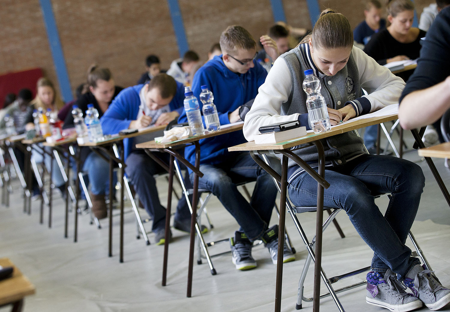 'Profielen middelbare school moeten op de schop' - EenVandaag - Kan Een Middelbare Opleiding Dadelijk Gevolgd Worden