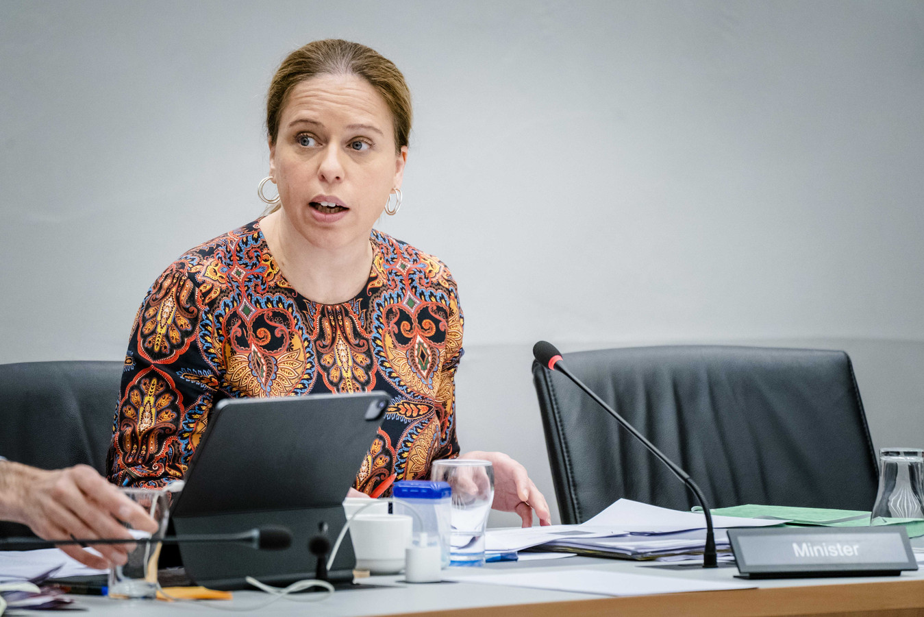 Prominenten willen pensioenwet van tafel | Foto | AD.nl - Minister Voor Armoedebeleid Participatie En Pensioenen