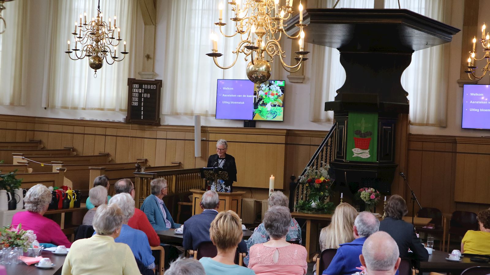 De Mewmt Kerkdienst