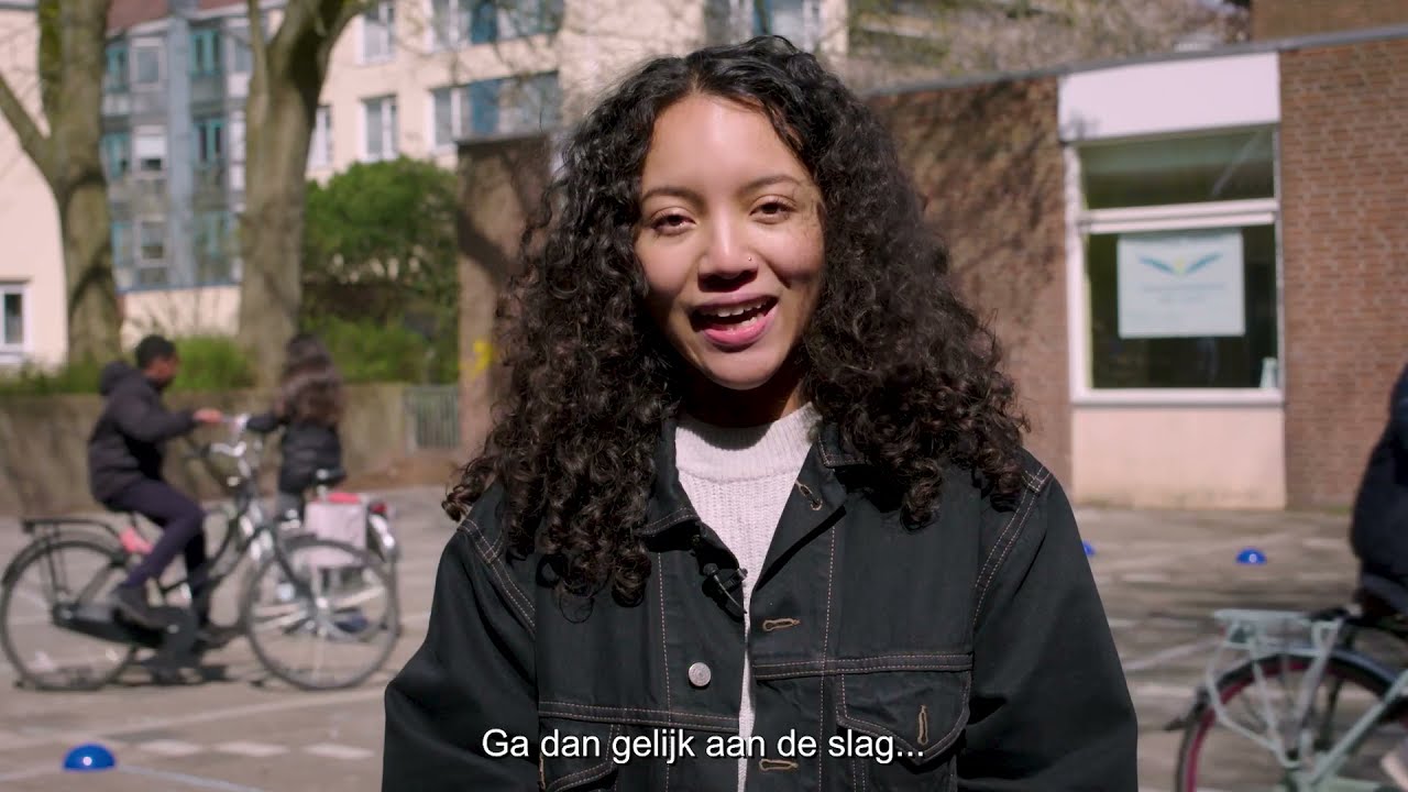 Rechtdoor op dezelfde weg gaat voor - YouTube - Rechtdoor Op Dezelfde Weg Gaat Voor Of Rechts Heeft Voorrang