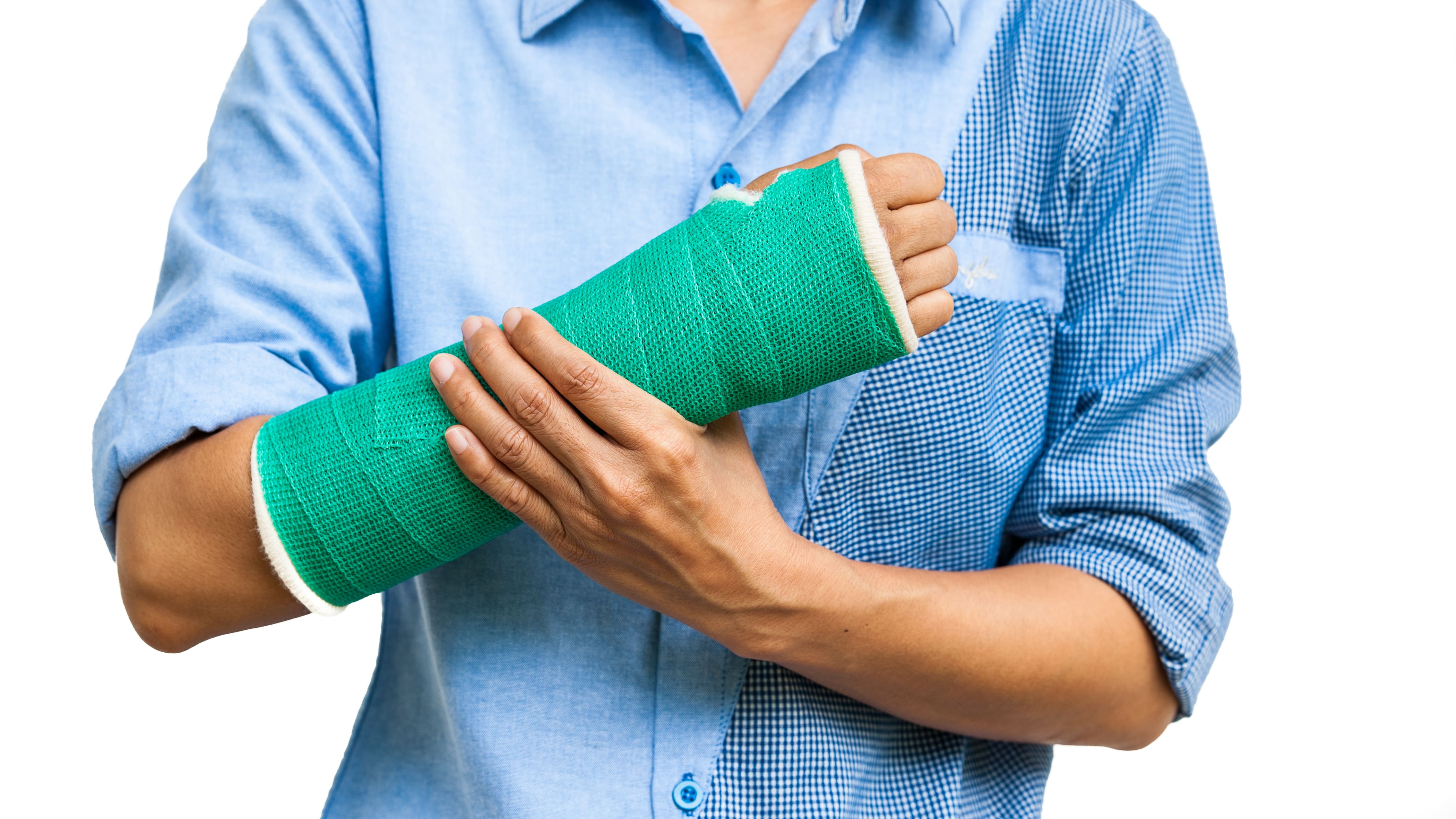 Regular Casts vs Waterproof Casts: Which One Is Best for You? - Cast Of Avengers Age Of Ultron