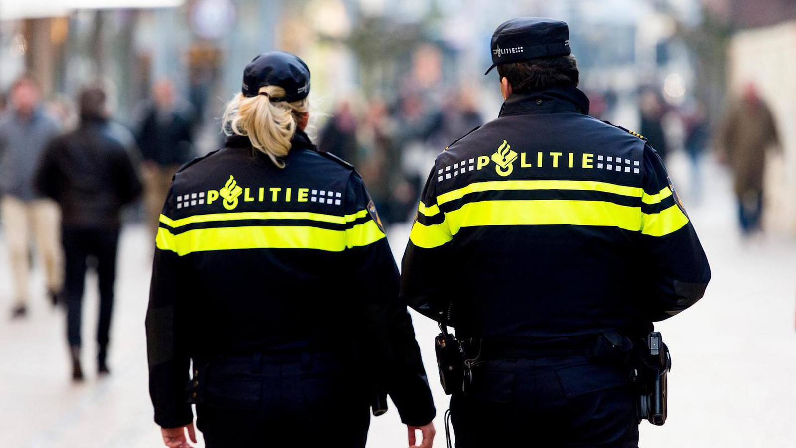 Relatie met collega-agent over? Politie zit met dubbel probleem | Foto - Hoeveel Politieagenten Zijn Er In Nederland