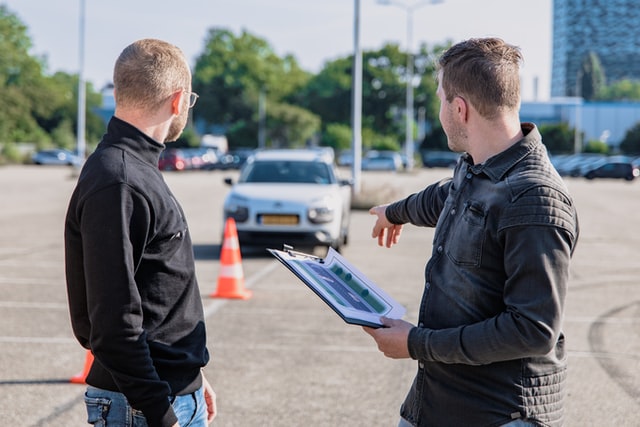 Rijbewijs halen: kun je zakken op bijzondere verrichtingen? [Autogids24] - Kun Je Zakken Op Bijzondere Verrichtingen