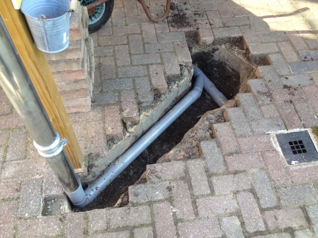 Riolering Aanleg - Installatiebedrijf P. Buist - Hoe Ziet Een Drain Eruit
