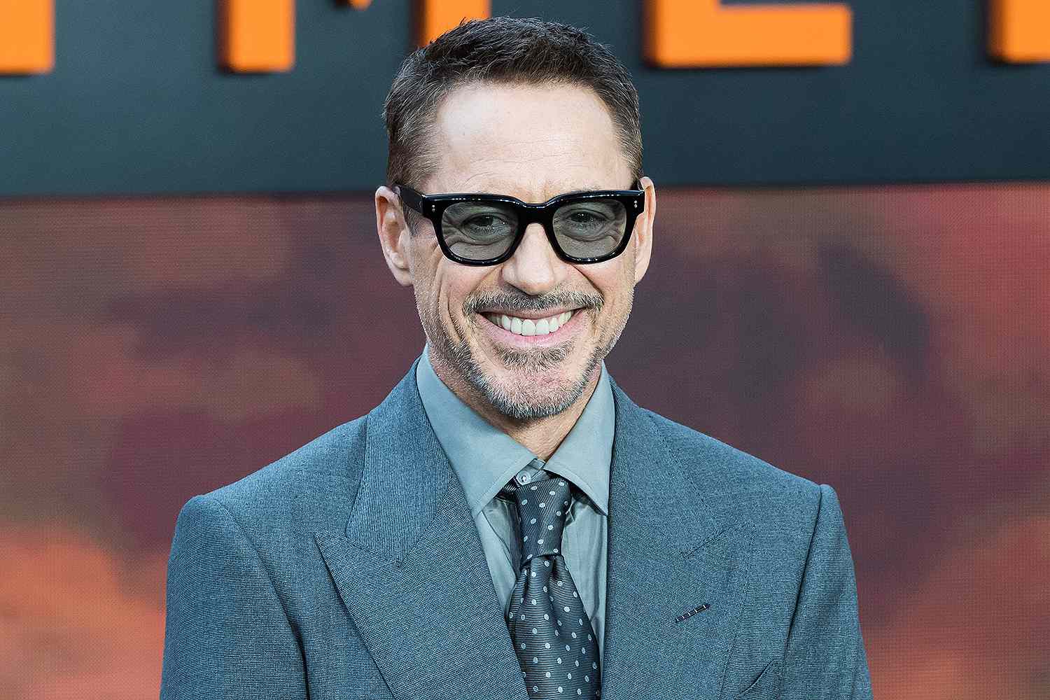 Robert Downey Jr. Cookbook: A Culinary Journey Through The Life Of A - Robert Frost Road Not Taken