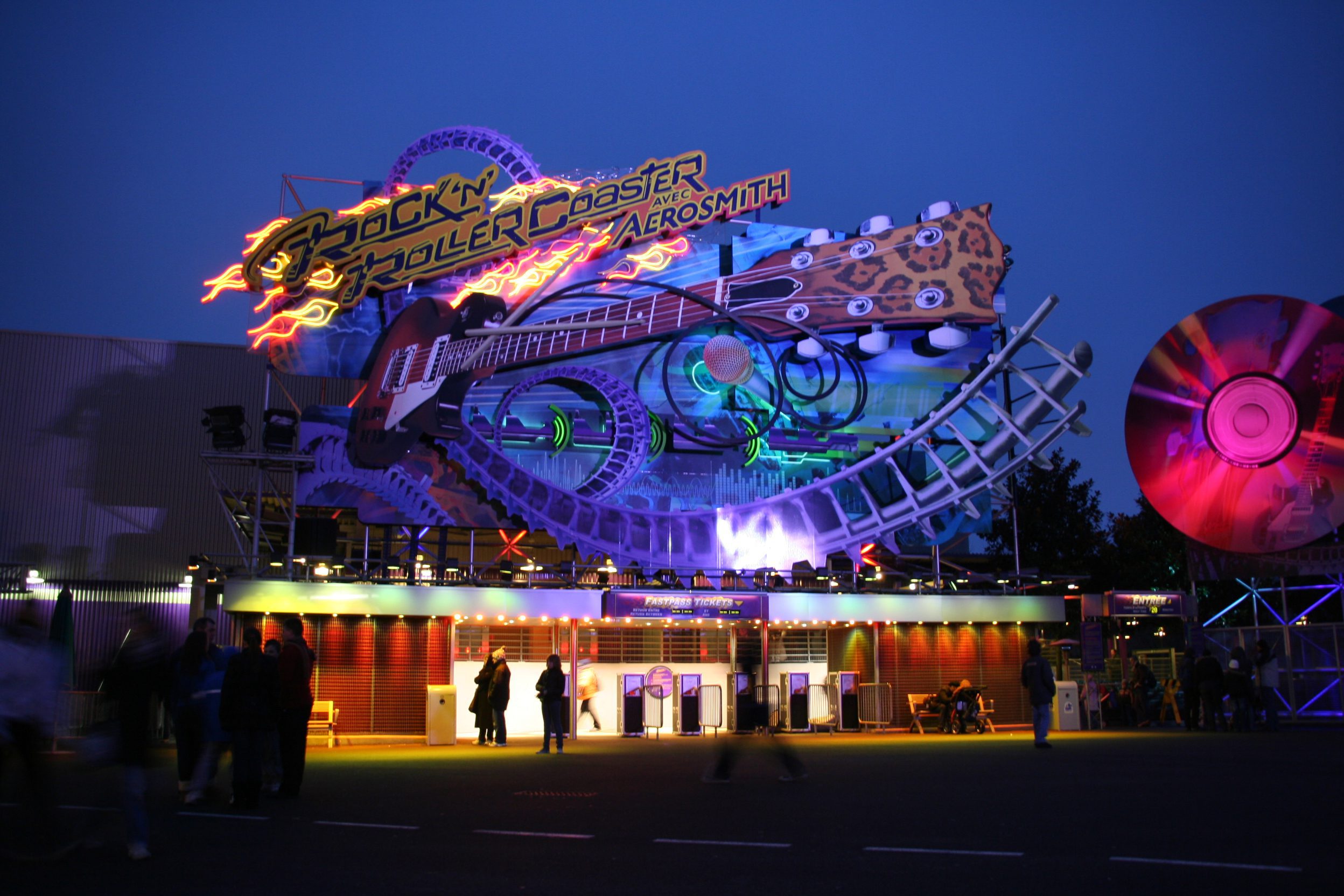 Rock N Roller Coaster Disneyland Paris