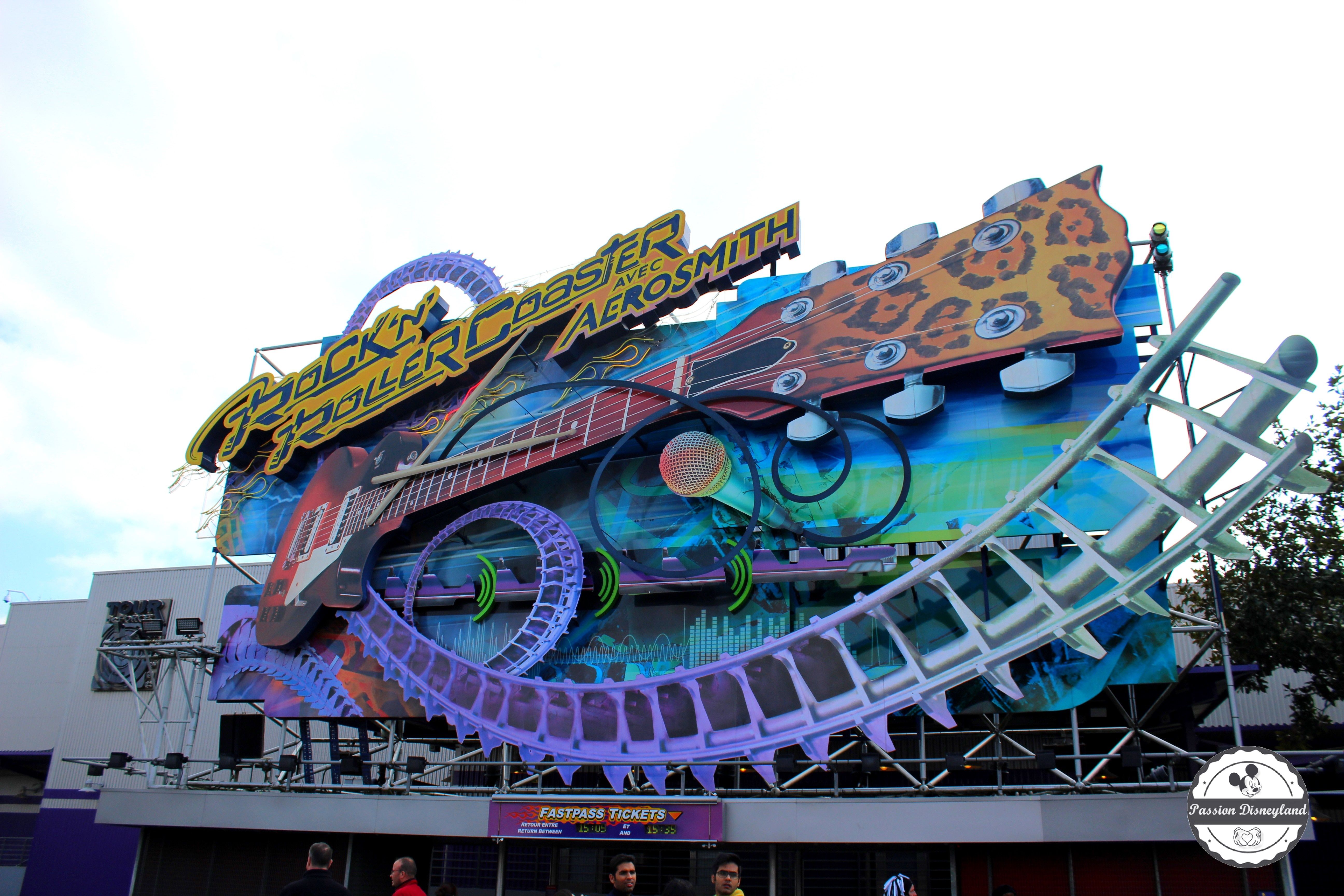 Rock'n Roller Coaster Aerosmith | Disneyland paris, Disneyland, Walt - Rock N Roller Coaster Disneyland Paris