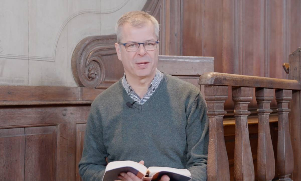 Ron van der Spoel: "Bij God is er altijd een tweede kans" - cvandaag.nl - Ds Ron Van Der Spoel